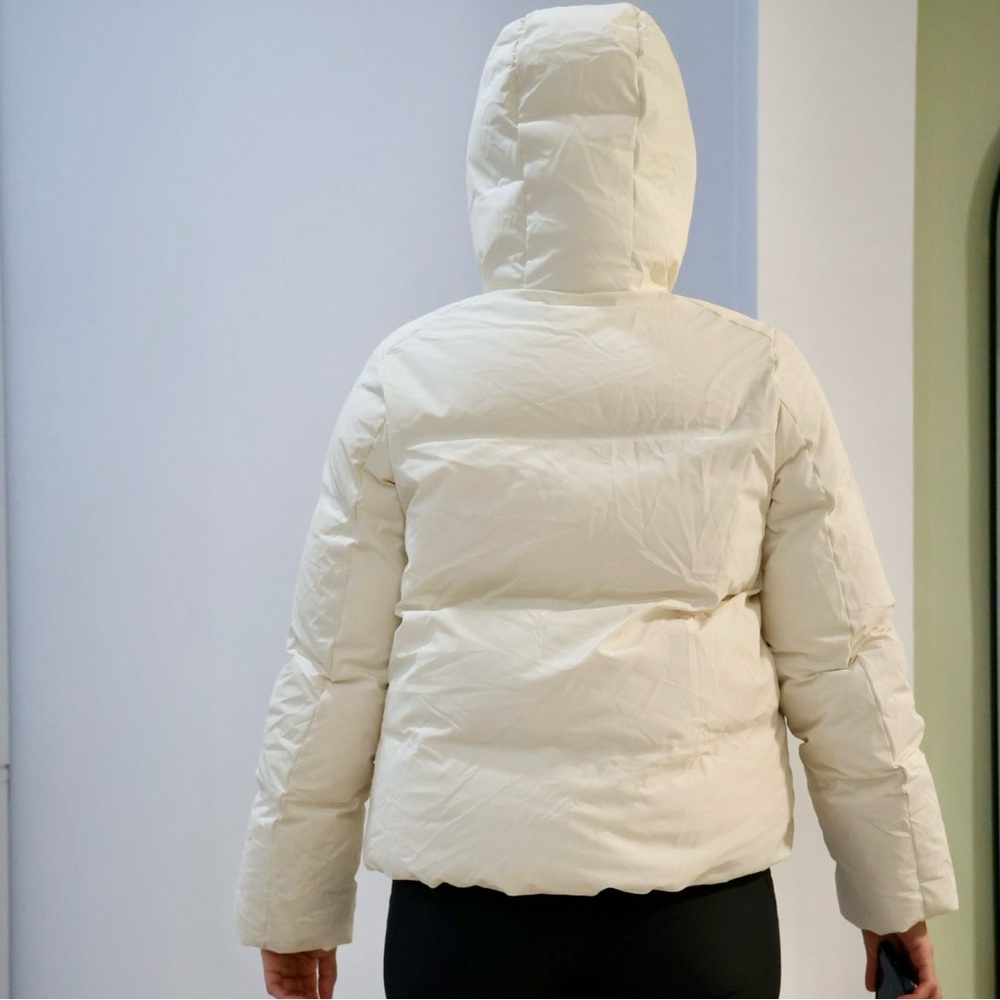 Uniqlo Women's Off-White Puffer Jacket Seamless Down Parka - Picture 13 of 14